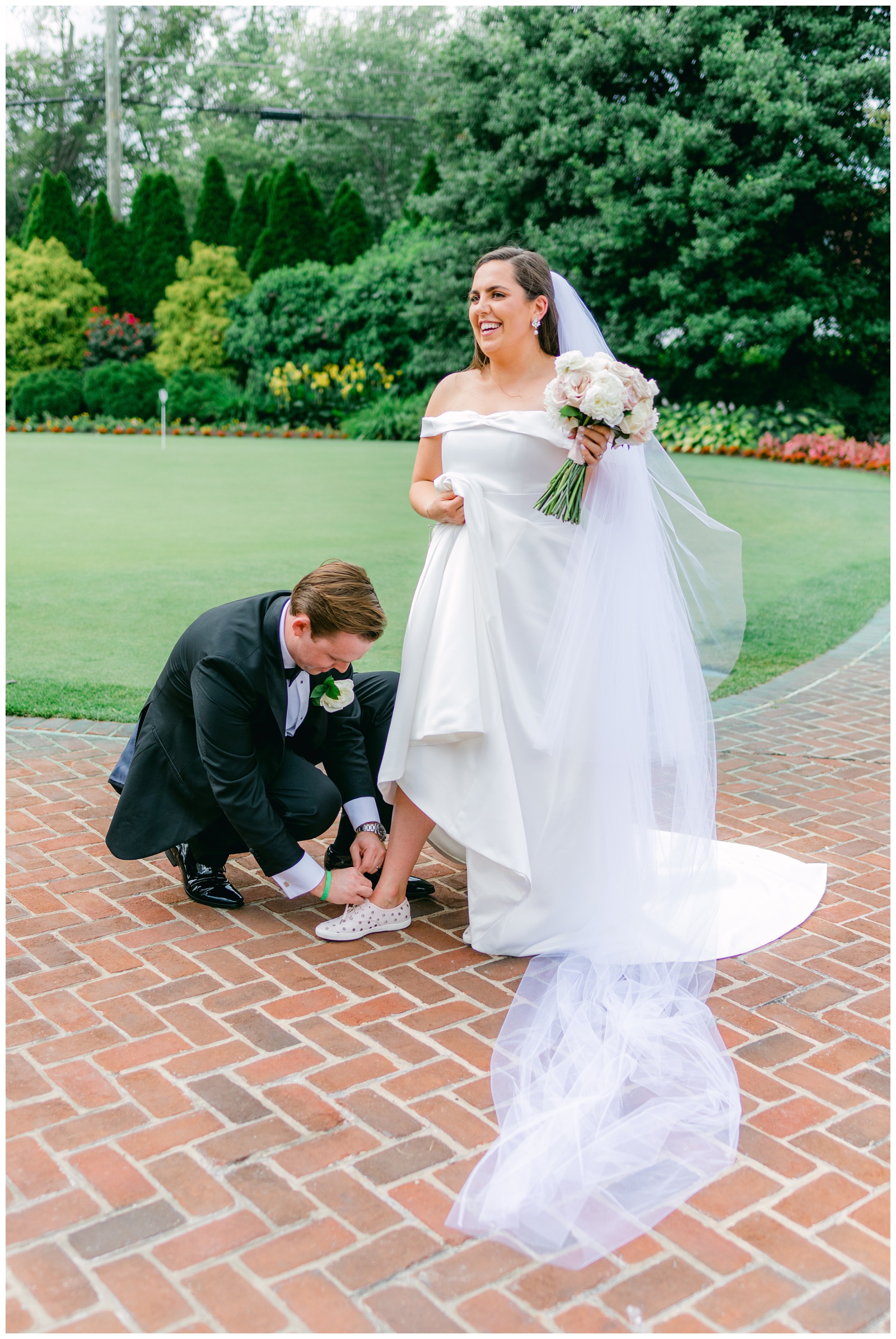 Washington Golf and Country Club Wedding-Virginia Photographer-Neva Sullivan Photography_0069.jpg