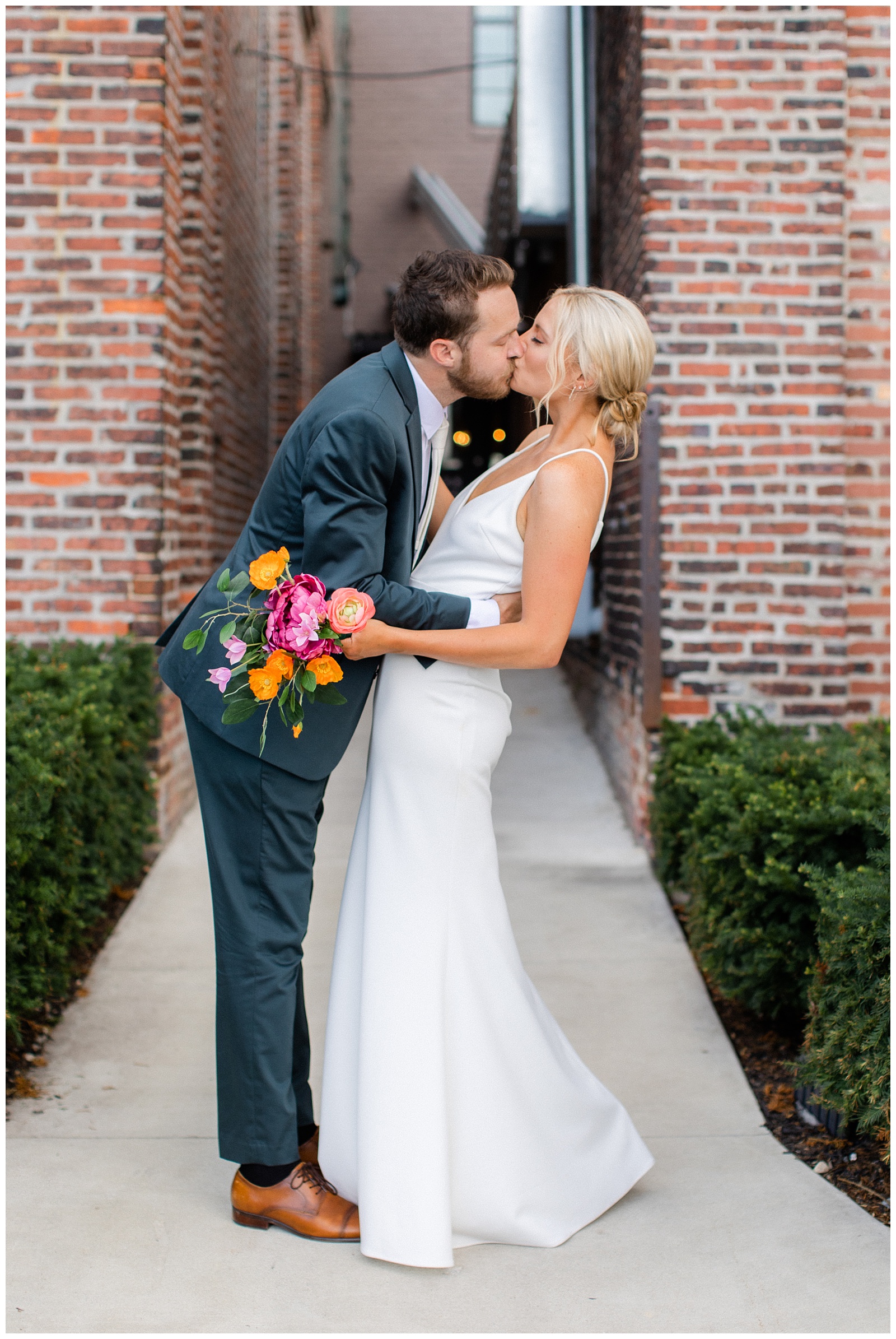 Neva Sullivan Photography_Haven Street Ballroom_Maryland Wedding Photographer_0036.jpg